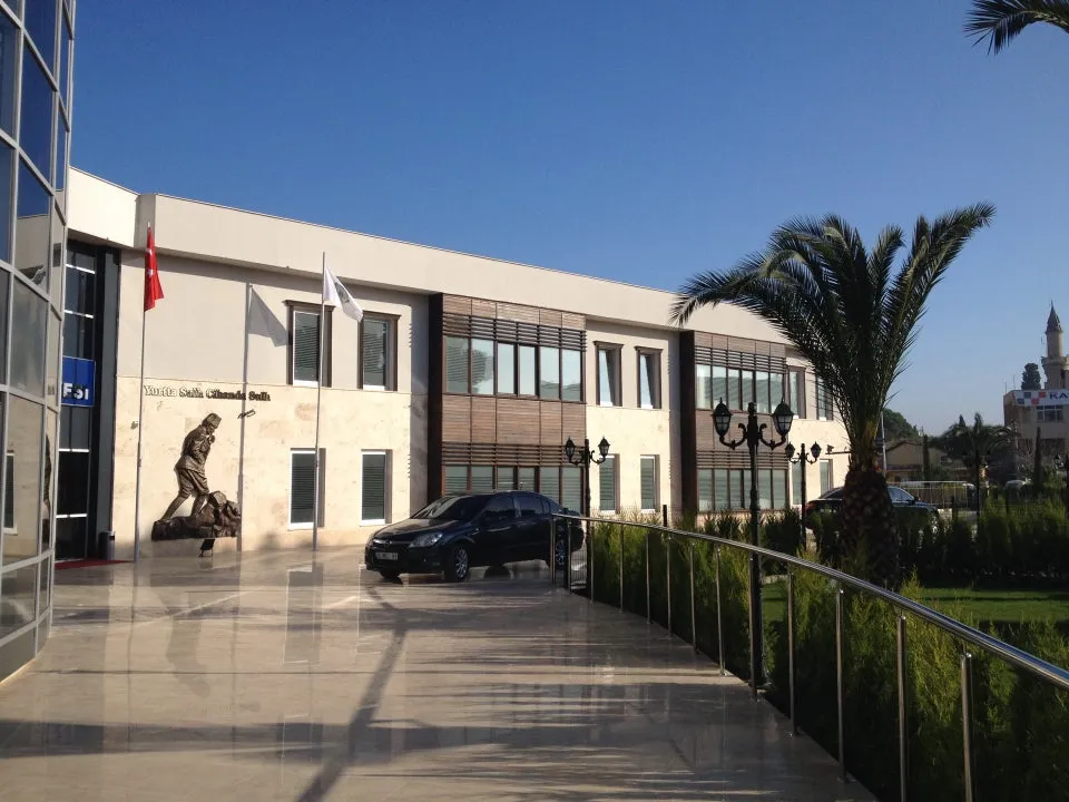 koç inşaat izmir menemen belediyesi yeni hizmet binası