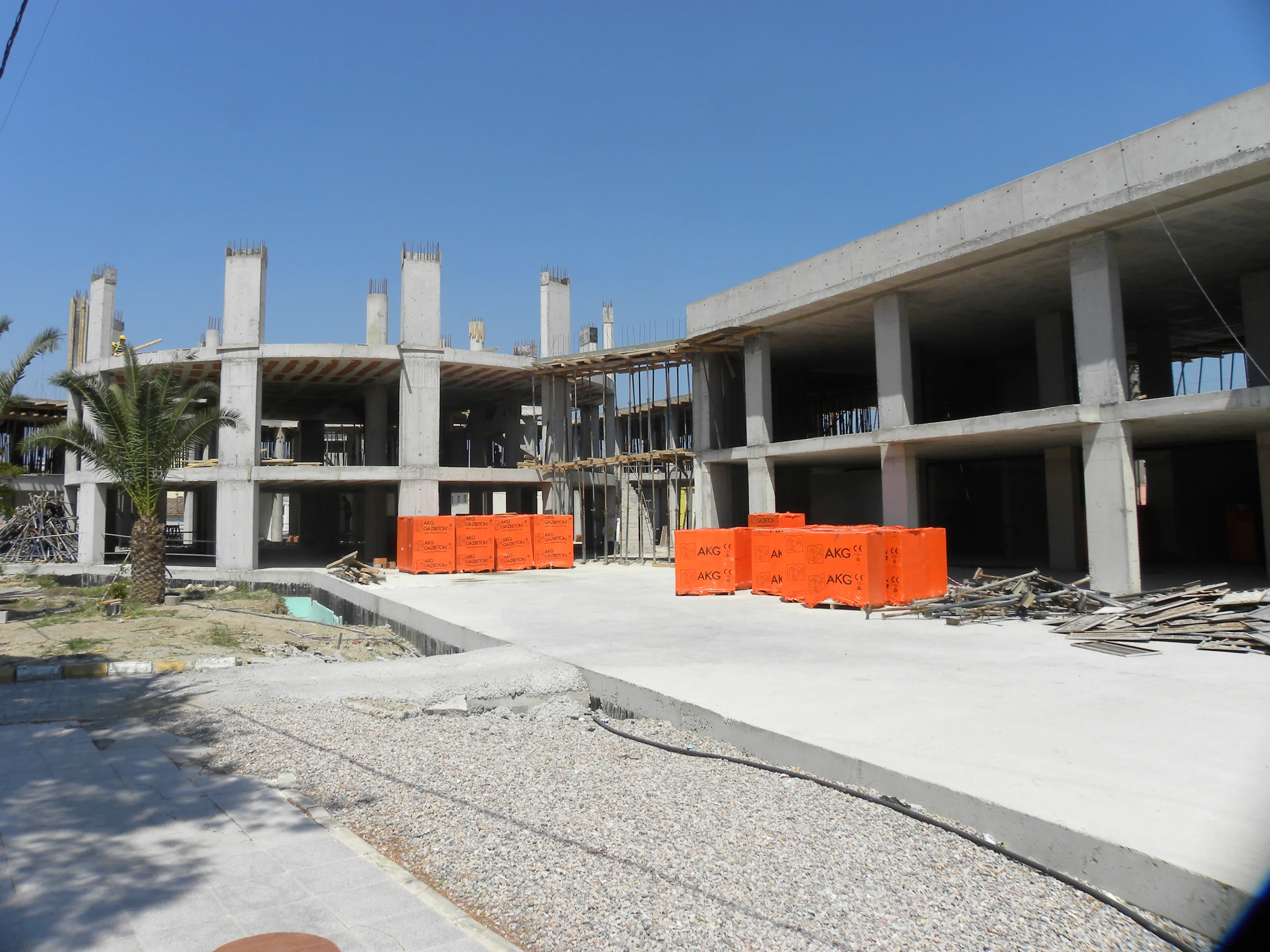 koç inşaat izmir menemen belediyesi hizmet binası 6
