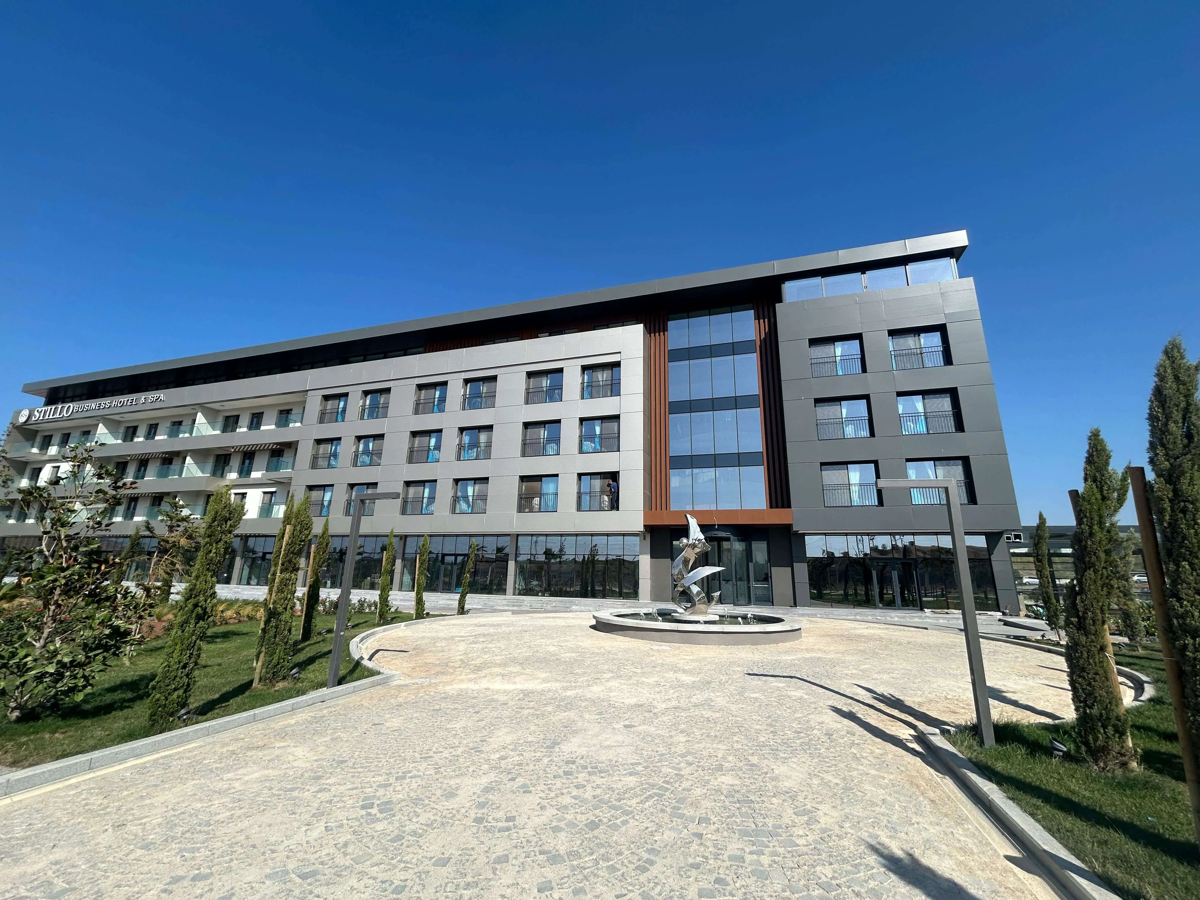 STİLLO BUSİNESS HOTEL İZMİR İNCE İŞLER YAPIM İŞİ görsel 4